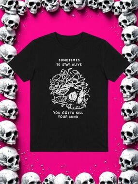 ChicYea Goth Punk Grunge Dark Academia Alt Indie Minimalist Floral Skull Tee XL